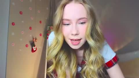 Snapshot of cuute_angell chatting on December 2024 04:58:01 PM Virginia See you on Sunday online show from December 2024 04:58:01 PM