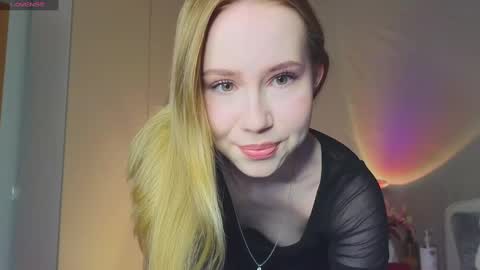 Snapshot of cuute_angell chatting on February 2025 04:56:02 PM Virginia See you on Sunday online show from February 2025 04:56:02 PM