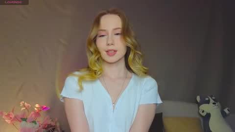 Snapshot of cuute_angell chatting on March 2025 04:53:01 PM Virginia See you on Sunday online show from March 2025 04:53:01 PM