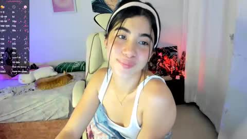 Snapshot of cyber_lizz chatting on September 2025 12:11:01 AM Liz online show from September 2025 12:11:01 AM