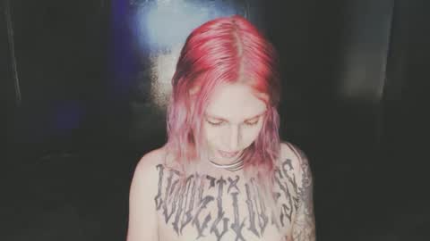 Nikki online show from October 2025 03:28:01 AM