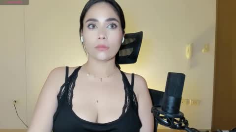 Snapshot of cyborgmuse chatting on October 2025 07:29:01 AM cyborgmuse online show from October 2025 07:29:01 AM