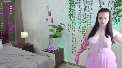 Snapshot of cycloidnest chatting on October 2025 05:01:01 PM cycloidnest online show from October 2025 05:01:01 PM