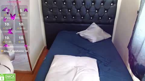 Snapshot of cynthia_94 chatting on October 2025 06:06:01 PM Cynthia online show from October 2025 06:06:01 PM