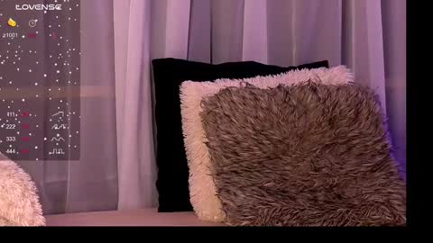 Snapshot of cynthiawest chatting on October 2025 03:04:02 AM Ivy online show from October 2025 03:04:02 AM