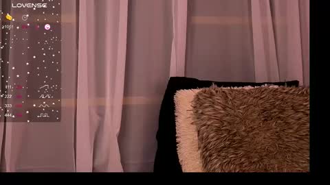 Snapshot of cynthiawest chatting on October 2025 02:52:01 AM Ivy online show from October 2025 02:52:01 AM