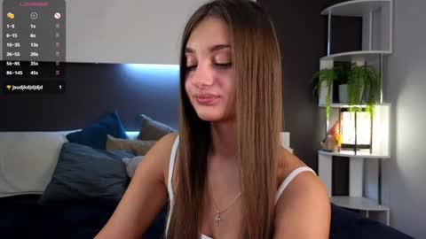 Isabella online show from December 2024 01:15:02 AM