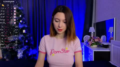 Dora use speakers. I really like to talk online show from January 2025 09:15:01 PM