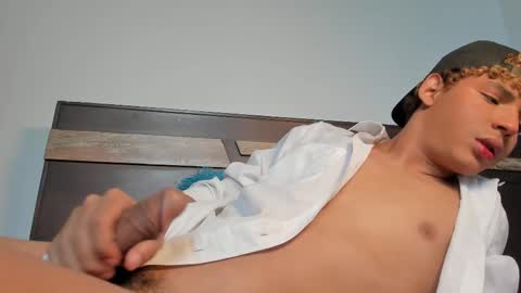 Snapshot of daark_eros chatting on November 2025 09:40:01 PM Dark Eros online show from November 2025 09:40:01 PM