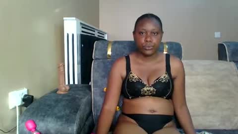 Angel online show from January 2025 01:56:02 PM