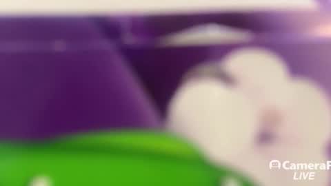 Tommy online show from October 2025 10:27:01 AM