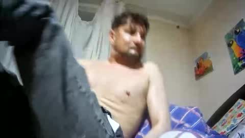 Tommy online show from November 2025 07:35:02 PM