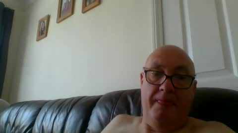 daddyhere4uall6 online show from November 2025 09:44:02 AM