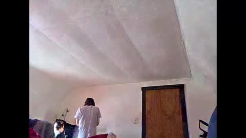 Snapshot of daddyscumslut211 chatting on December 2025 02:22:01 PM fairylee21 online show from December 2025 02:22:01 PM