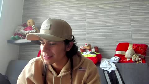 Snapshot of daemon_txuspunk chatting on December 2024 02:16:02 PM DAEMON online show from December 2024 02:16:02 PM