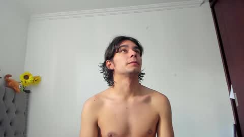 Snapshot of daemon_txuspunk chatting on December 2024 08:03:02 PM DAEMON online show from December 2024 08:03:02 PM