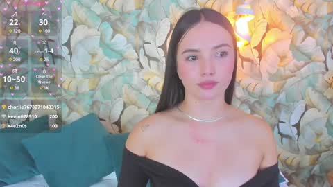 Dafne  online show from March 2025 01:01:01 AM