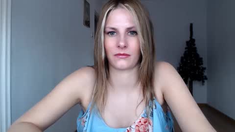Dagmarie online show from December 2024 11:50:02 AM