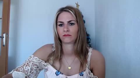 Dagmarie online show from January 2025 11:00:02 AM