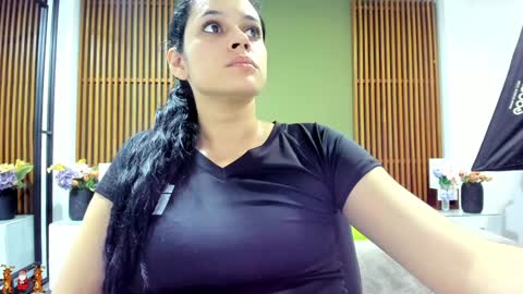  Dahiana  online show from December 2024 07:36:01 PM