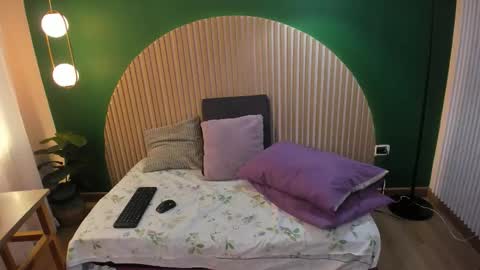 Snapshot of dahianeconnor chatting on November 2025 11:32:02 AM Dahiane Connor online show from November 2025 11:32:02 AM