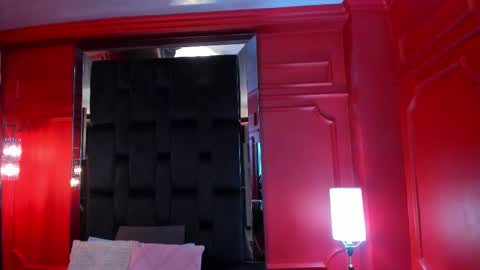 Snapshot of dahianeconnor chatting on December 2025 11:30:02 AM Dahiane Connor online show from December 2025 11:30:02 AM