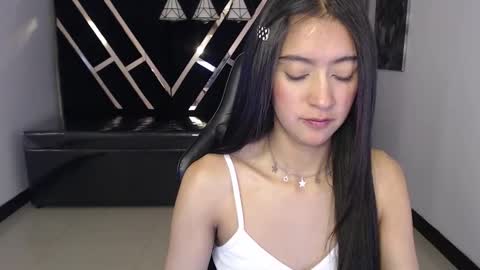 Snapshot of dahyan_ch chatting on October 2025 04:39:02 PM dahyan_ch online show from October 2025 04:39:02 PM