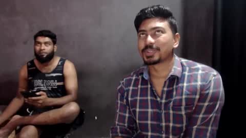 indian guys online show from January 2025 05:17:01 PM