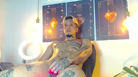 Snapshot of daimond_hope666 chatting on February 2025 01:00:02 AM Daimond hope666 online show from February 2025 01:00:02 AM