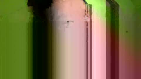 daisnconfusion_ online show from December 2024 06:16:01 PM