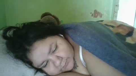 daisnconfusion_ online show from December 2024 04:43:01 PM