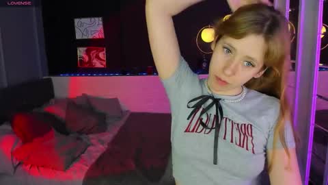 Daisy online show from September 2025 05:53:02 AM