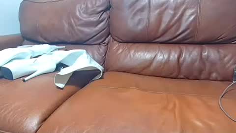 Daisy Aqua online show from February 2025 03:12:02 AM