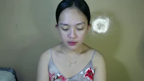 LILY   christmas wish breast implant online show from February 2025 12:30:02 AM