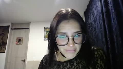 IG  dakotasofiaa online show from February 2025 05:09:02 AM