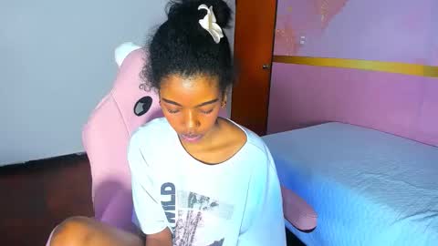 Snapshot of dakota_evans18 chatting on November 2025 03:05:01 AM DAKOTA online show from November 2025 03:05:01 AM