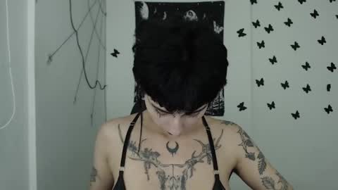 dakota online show from February 2025 02:45:01 AM