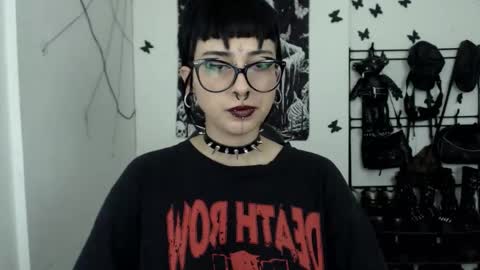 dakota online show from October 2025 03:54:02 AM