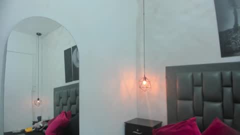 Snapshot of dakota_roussee chatting on October 2025 12:33:01 PM Dakota online show from October 2025 12:33:01 PM