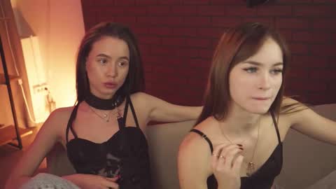 dakotaajohnnson online show from February 2025 03:35:01 PM