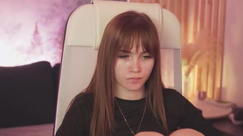 dakotaajohnnson online show from March 2025 02:42:02 PM