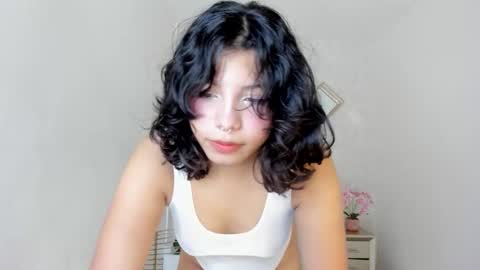 dalia_coop online show from November 2025 08:53:01 PM