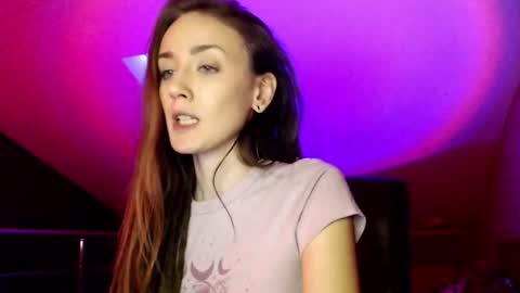 Snapshot of dalia_peach chatting on December 2024 01:49:01 PM Dalia online show from December 2024 01:49:01 PM