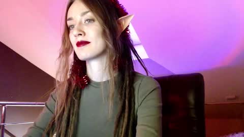 Snapshot of dalia_peach chatting on December 2024 10:39:02 AM Dalia online show from December 2024 10:39:02 AM