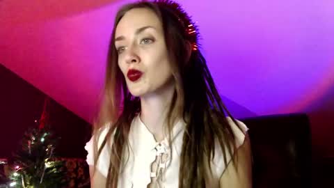 Snapshot of dalia_peach chatting on December 2024 01:32:02 PM Dalia online show from December 2024 01:32:02 PM