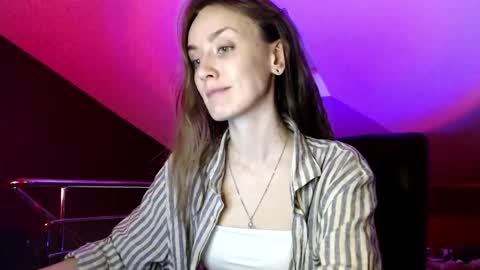 Snapshot of dalia_peach chatting on January 2025 01:19:02 PM Dalia online show from January 2025 01:19:02 PM