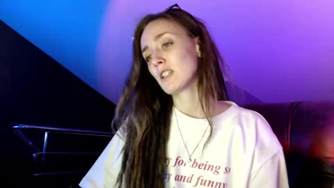Snapshot of dalia_peach chatting on January 2025 01:44:02 PM Dalia online show from January 2025 01:44:02 PM
