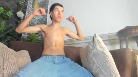 Snapshot of dallen_grant chatting on October 2025 11:58:01 AM Dallen Grant online show from October 2025 11:58:01 AM