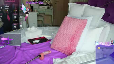 dalynnda25 online show from December 2024 01:17:01 PM