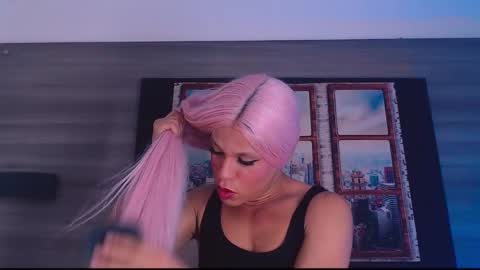 Snapshot of damara_ochoa chatting on September 2025 04:50:01 AM online show from September 2025 04:50:01 AM